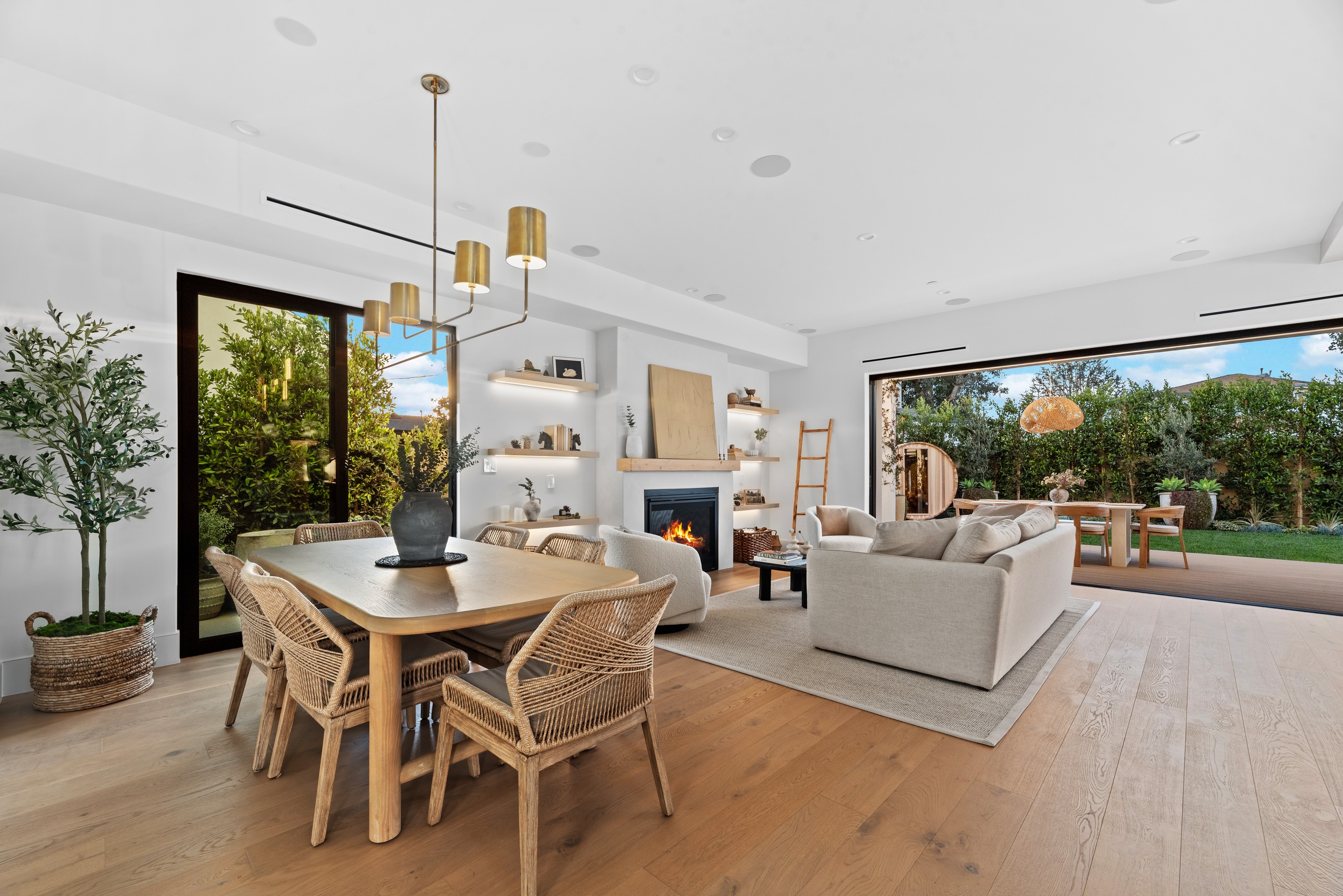 Admiral Residence gallery image 2