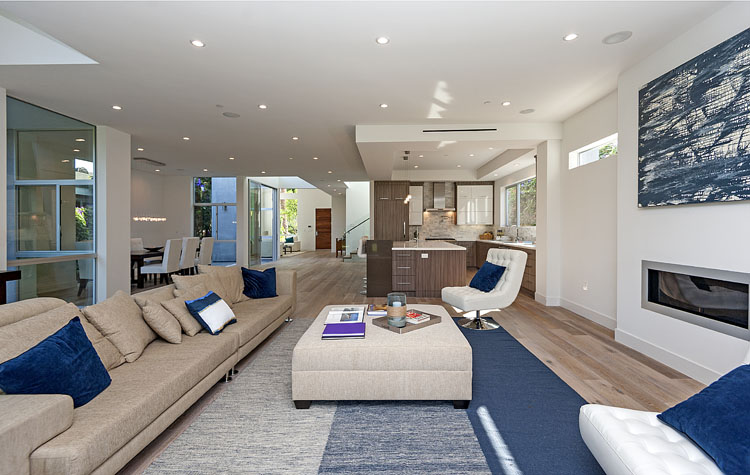 Barrington Residence gallery image 1