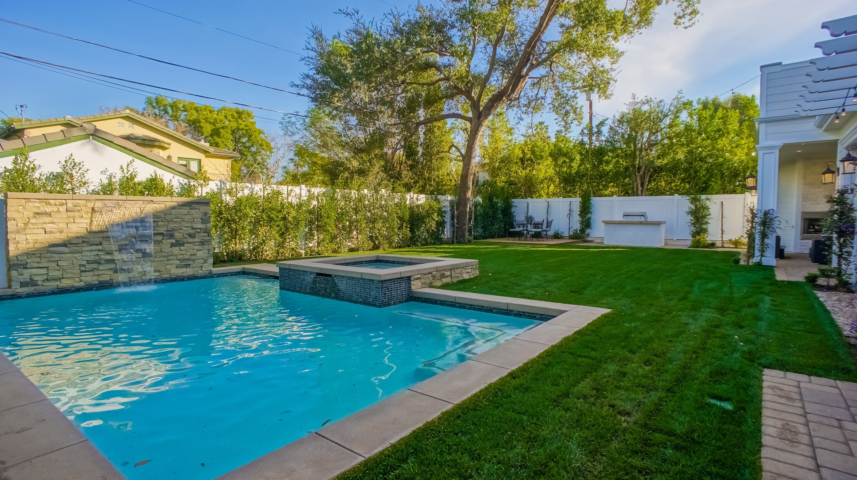 Benedict Canyon Residence gallery image 5
