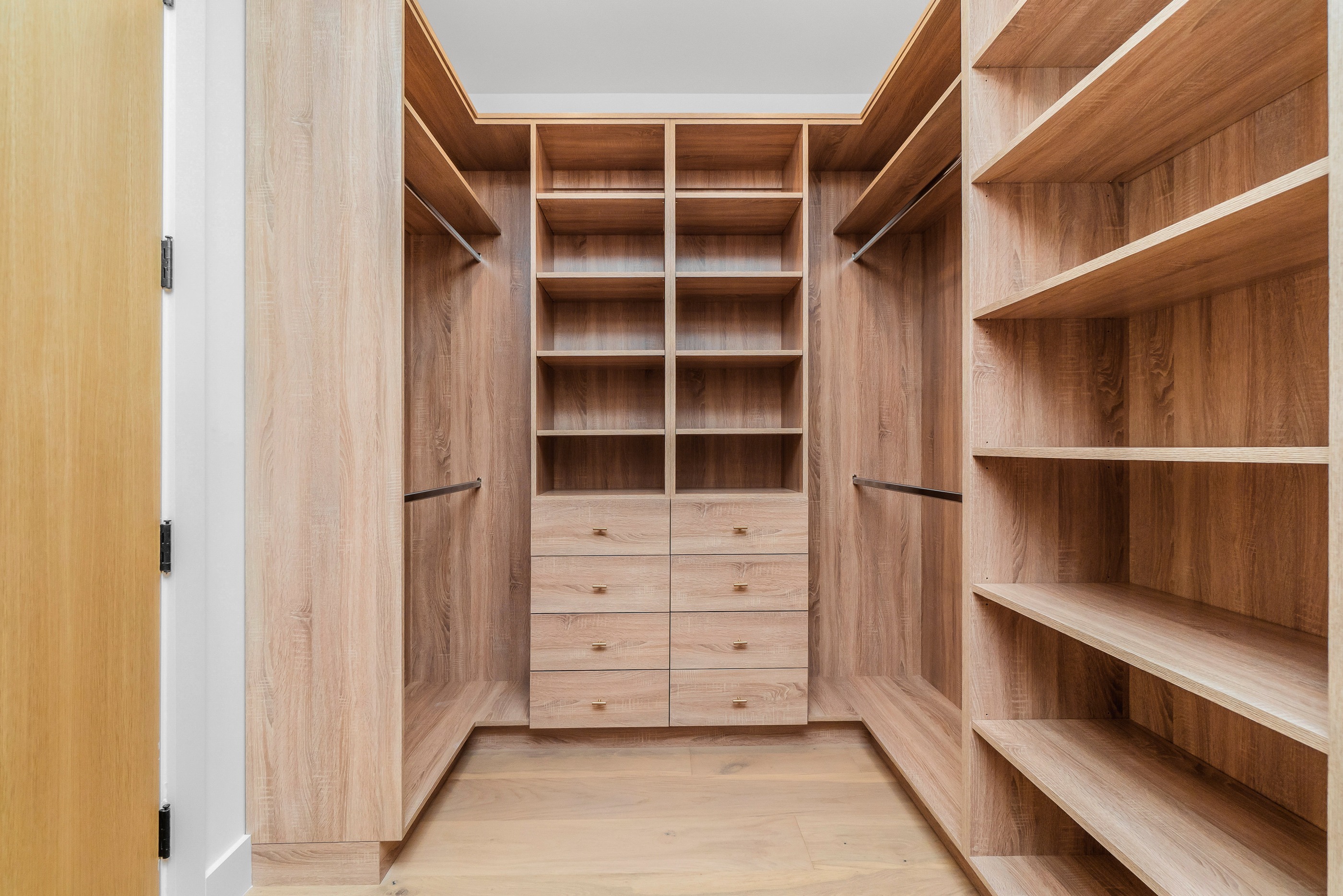 Colbert Residence gallery image 3