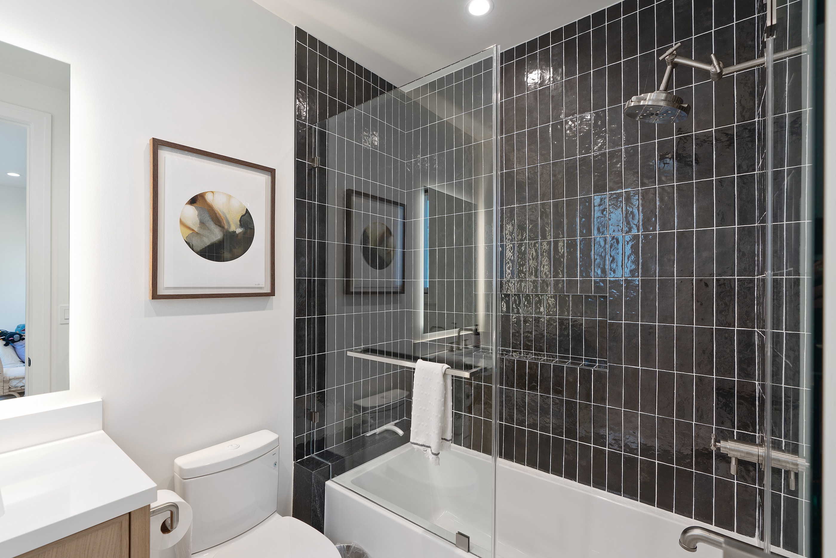 Stanwood Residence gallery image 4