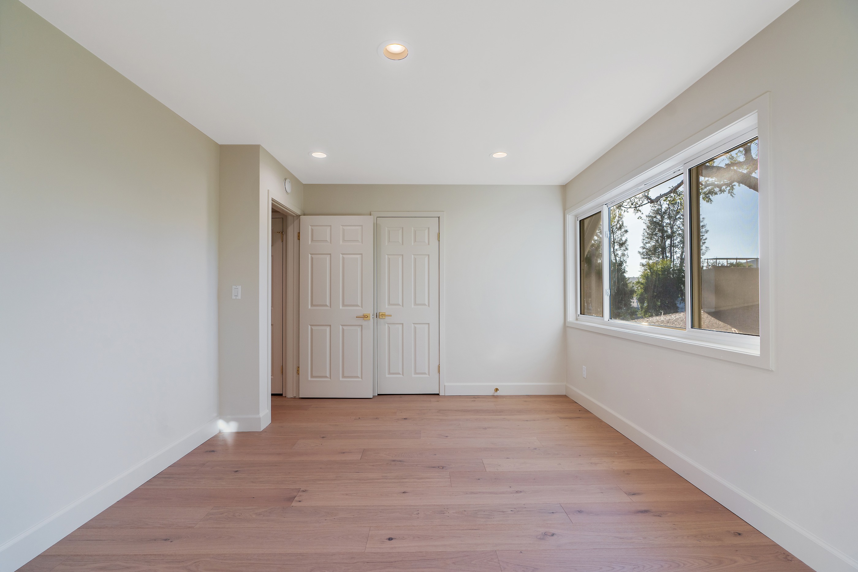 Towhee Residence gallery image 6