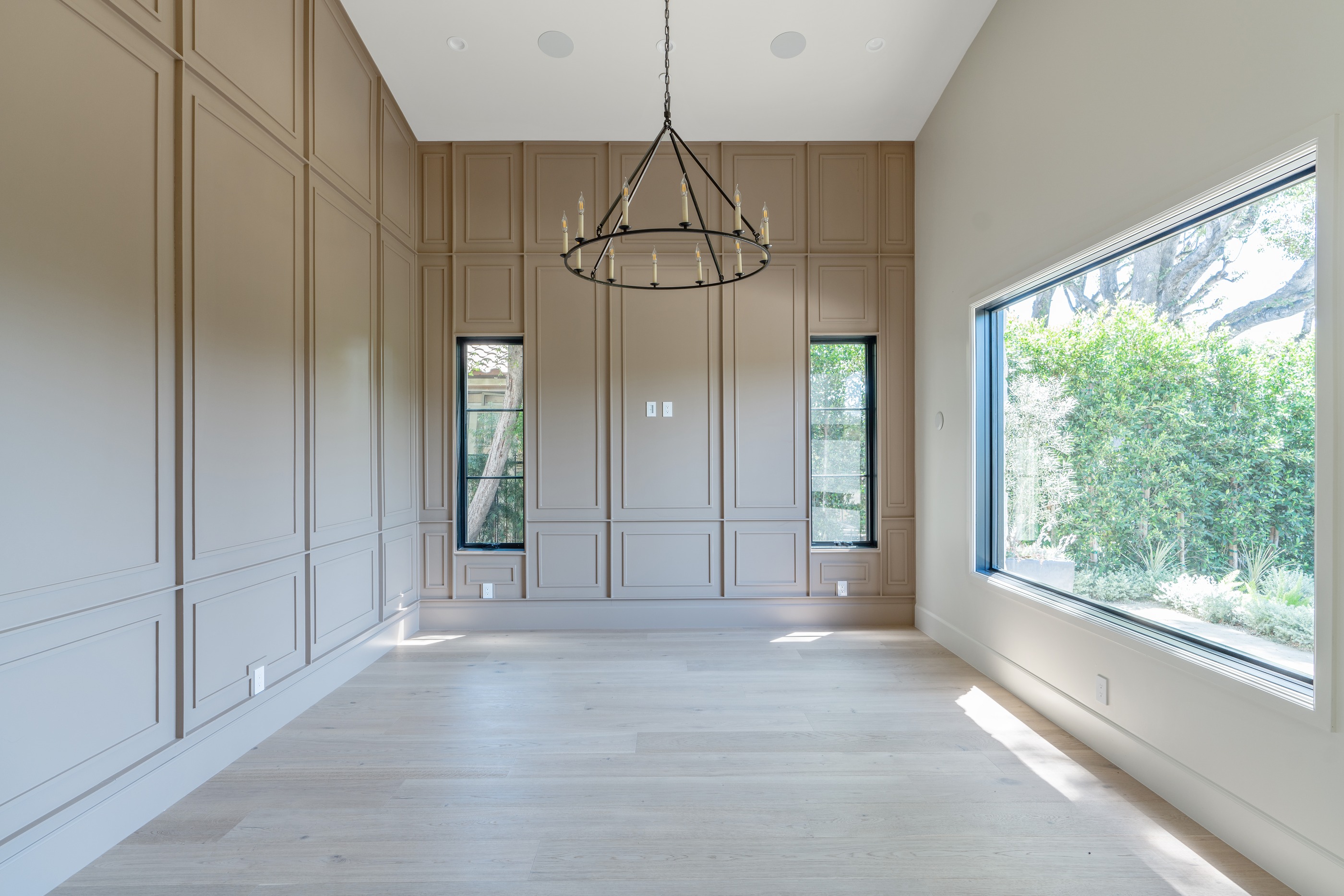 Valley Estate gallery image 2