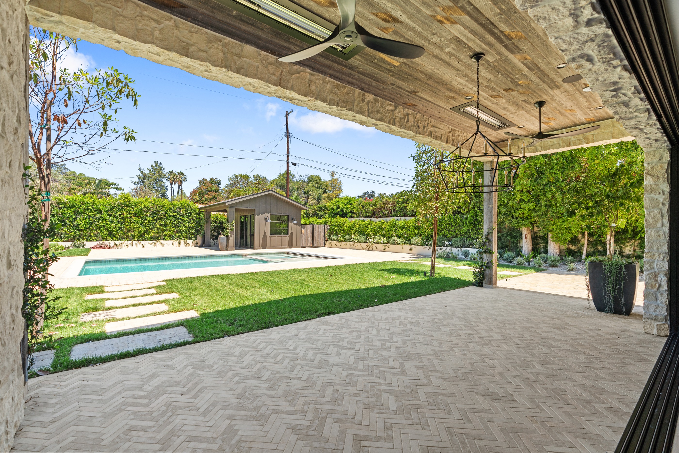 Valley Estate gallery image 5