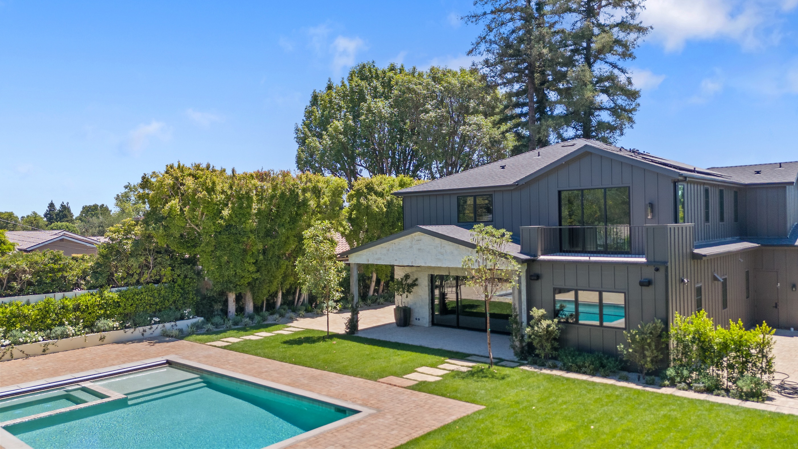 Valley Estate
